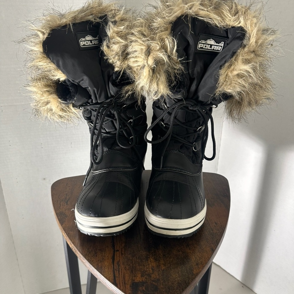 Womens size 10 Polar Winter boots